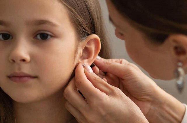 Прокалывание ушей